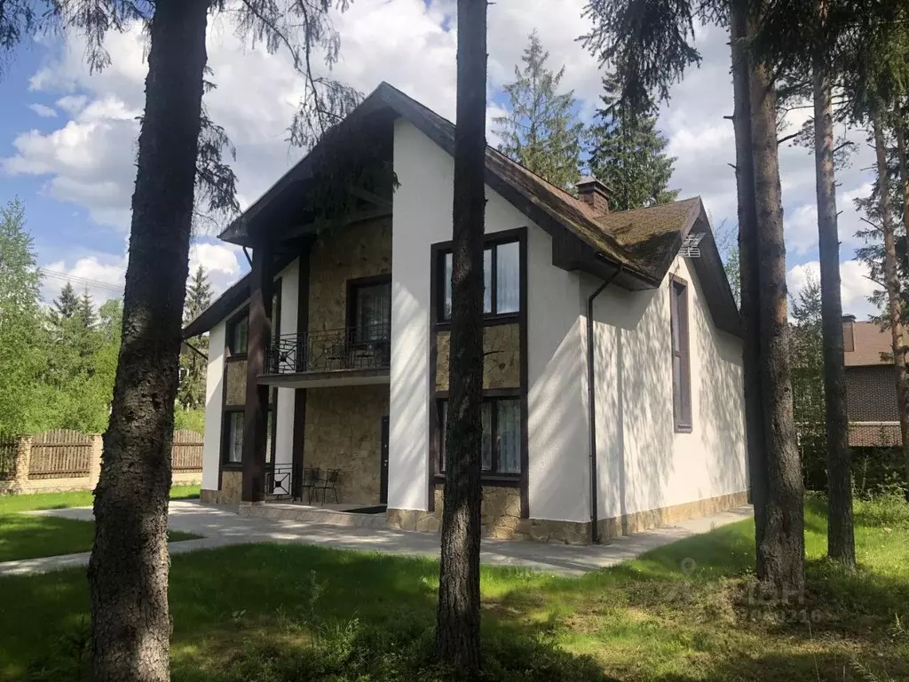 Коттедж в Ленинградская область, Всеволожск просп. Козлова, 122 (240 ... - Фото 1