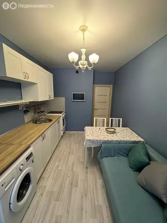 2-комнатная квартира: Клин, улица Чайковского, 103 (56.2 м) - Фото 0
