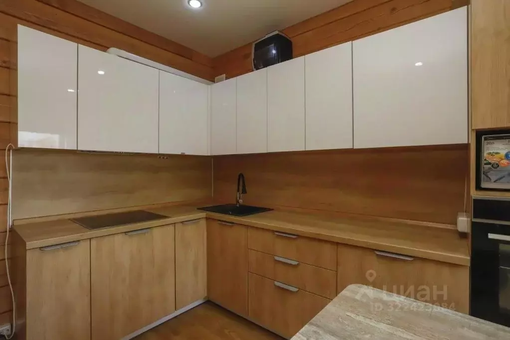 Дом в Иркутская область, Шелеховский район, с. Баклаши Шелеховская ... - Фото 1