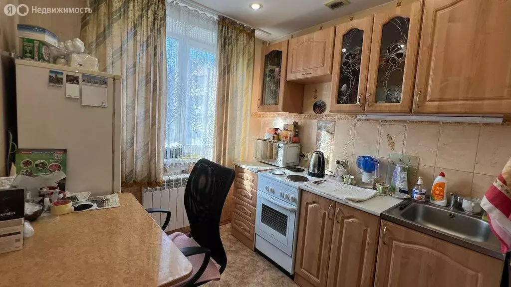 4-комнатная квартира: Иркутск, улица Радищева, 186 (61.7 м) - Фото 0