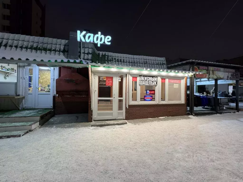 Торговая площадь в Мурманская область, Апатиты ул. Дзержинского (100 ... - Фото 1