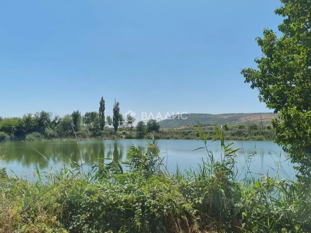 Дом в Крым, Бахчисарайский район, Почтовское с/пос, с. Нововасильевка ... - Фото 1