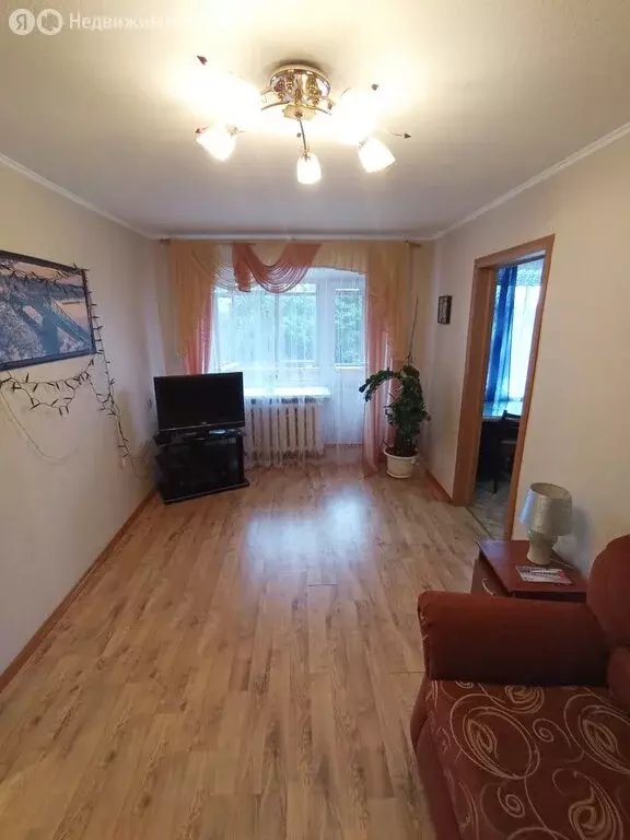 2-комнатная квартира: Бор, улица Максима Горького, 5 (41 м) - Фото 2