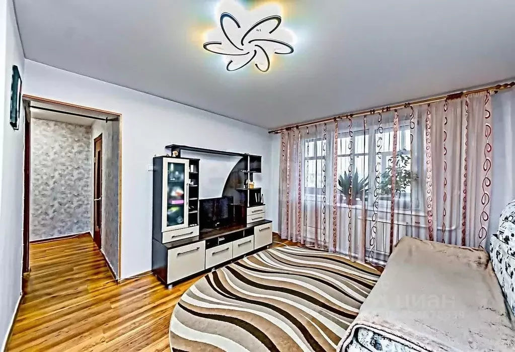 2-к кв. Тюменская область, Тюмень Войновка мкр, ул. Вербовая, 4к1 ... - Фото 2