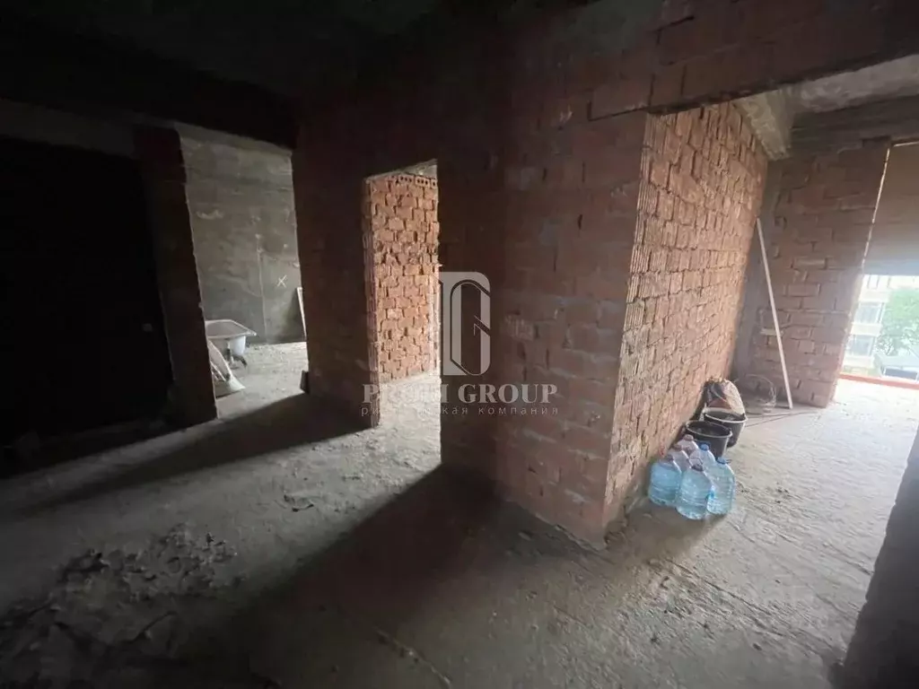 3-к кв. Дагестан, Махачкала просп. Имама шамиля (90.0 м) - Фото 1