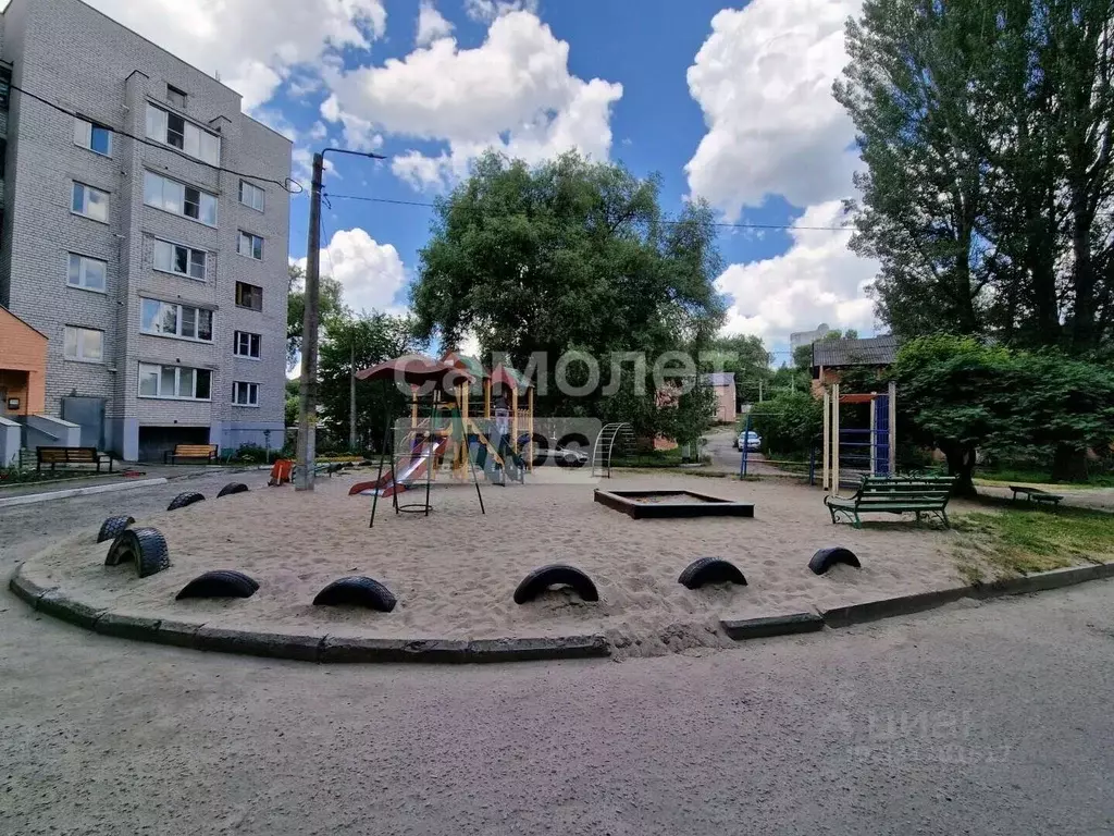 2-к кв. Курская область, Курск ул. Нижняя Луговая, 27К1 (36.0 м) - Фото 1