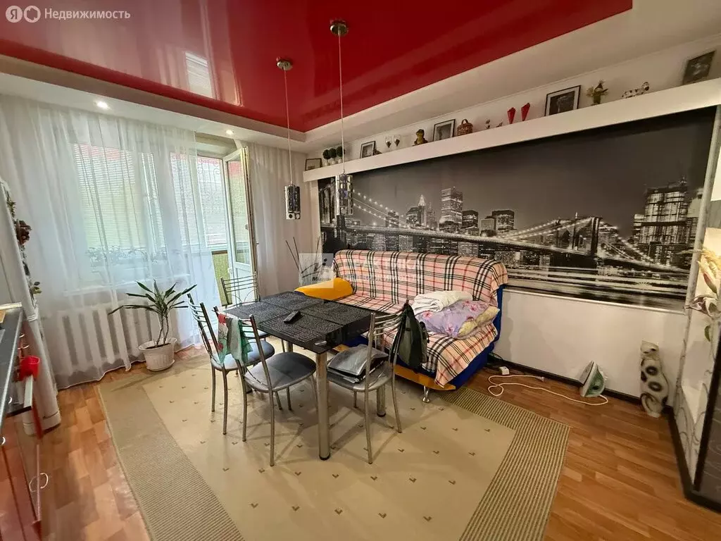 2-комнатная квартира: Нижнекамск, проспект Мира, 70 (53.8 м) - Фото 2