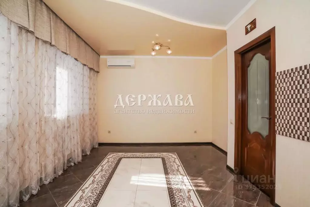 3-к кв. Белгородская область, Старый Оскол Северный мкр, 8 (80.0 м) - Фото 1