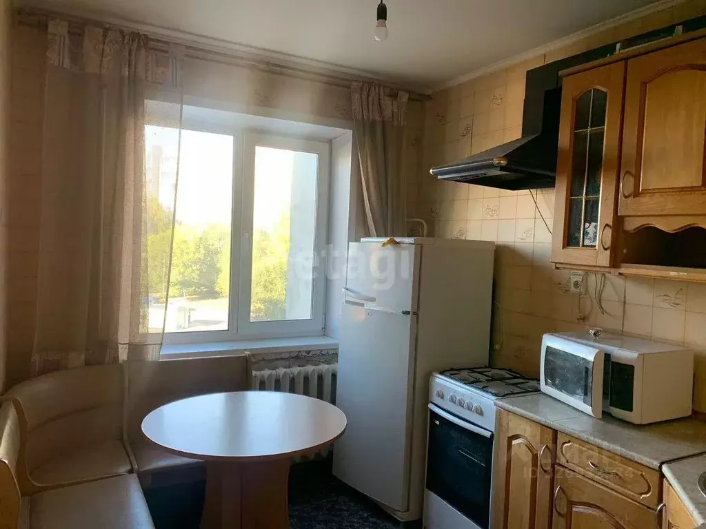 3-к кв. Курганская область, Курган Заозерный жилрайон, 6-й мкр, 6 ... - Фото 1