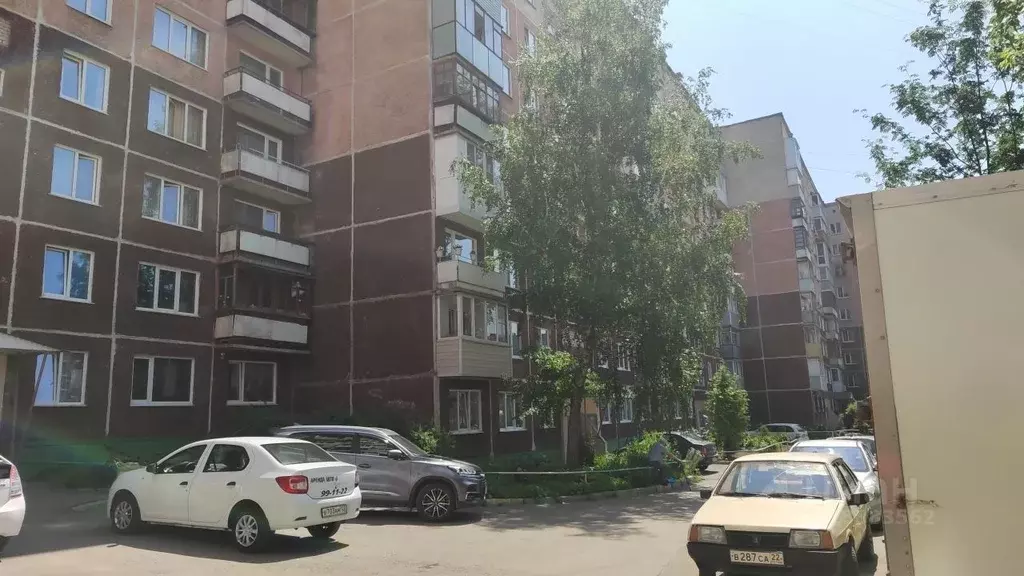 2-к кв. Алтайский край, Барнаул Ядерная ул., 2/5 (44.0 м) - Фото 0