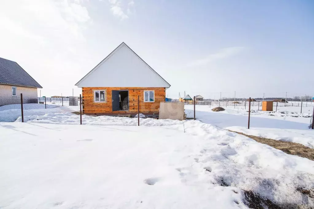 Дом в Башкортостан, Кармаскалинский район, д. Савалеево ул. З. Валиди, ... - Фото 1