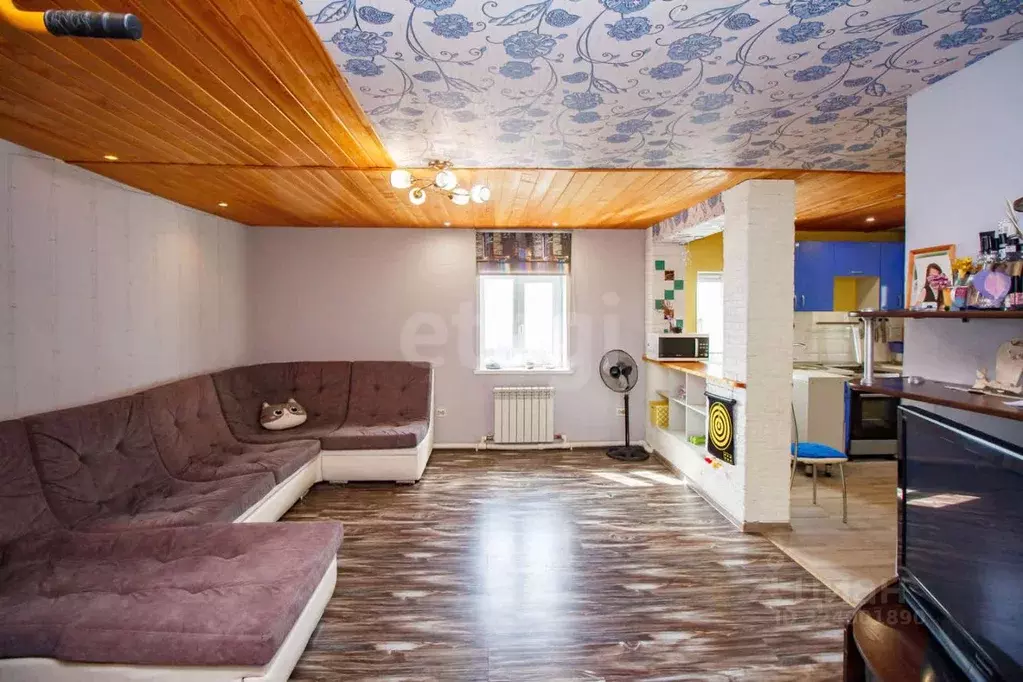 Дом в Красноярский край, Красноярск городской округ, пос. Солонцы, ... - Фото 1