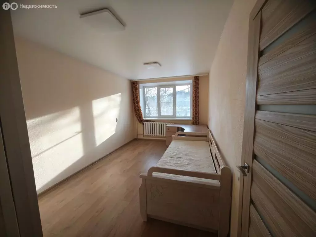 1-комнатная квартира: Ломоносов, улица Федюнинского, 5к1 (30.5 м) - Фото 1