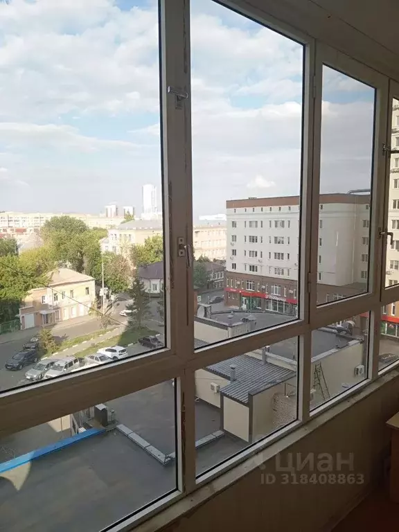 3-к кв. Саратовская область, Саратов Первомайская ул., 33/35 (71.0 м) - Фото 0