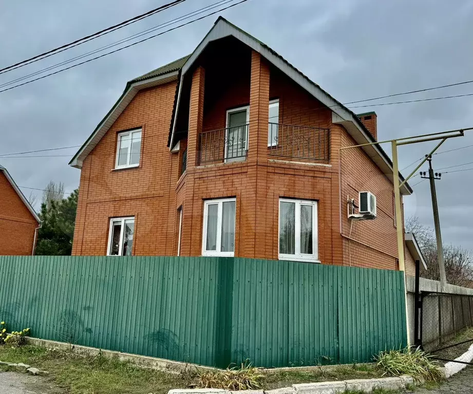 Дом 150 м на участке 9 сот. - Фото 1