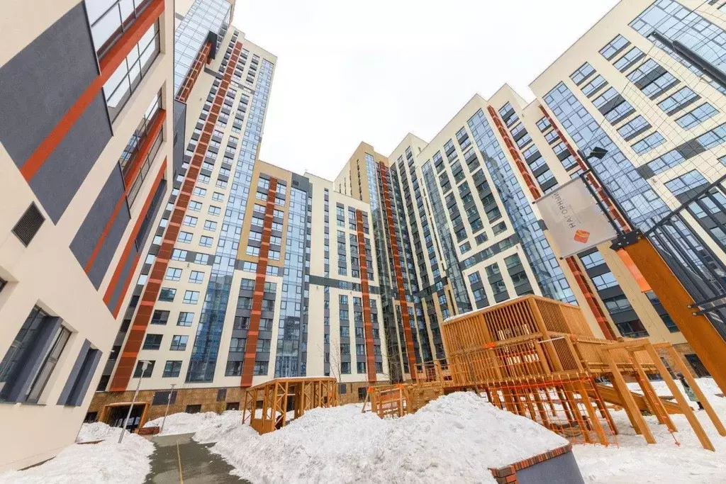 2-к кв. Свердловская область, Екатеринбург ул. Татищева, 20 (52.6 м) - Фото 2