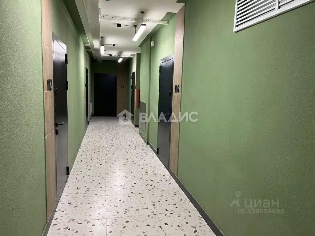 Студия Воронежская область, Воронеж бул. Содружества, 5 (26.0 м) - Фото 1