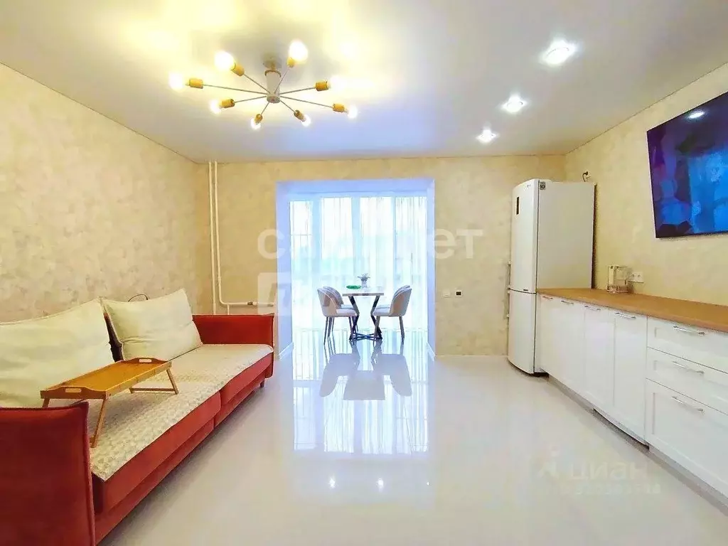 2-к кв. Челябинская область, Миасс ул. 8 Июля, 22 (60.0 м) - Фото 1