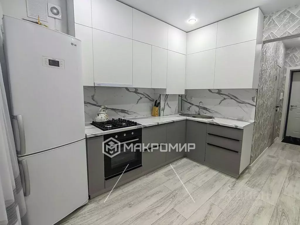 1-к кв. Татарстан, с. Пестрецы ул. Школьная, 10В (35.6 м) - Фото 1