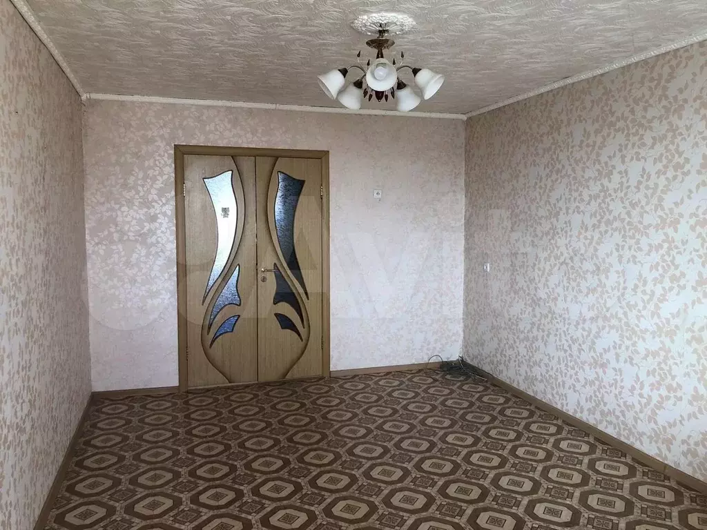 3-к. квартира, 60м, 5/5эт. - Фото 0