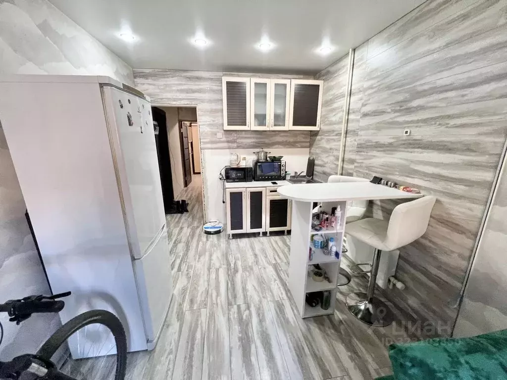 1-к кв. Кемеровская область, Новокузнецк Абашево мкр, ул. Ватутина, 4 ... - Фото 1