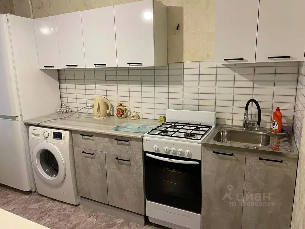 1-к кв. Ставропольский край, Кисловодск ул. Орджоникидзе, 27 (40.0 м) - Фото 1