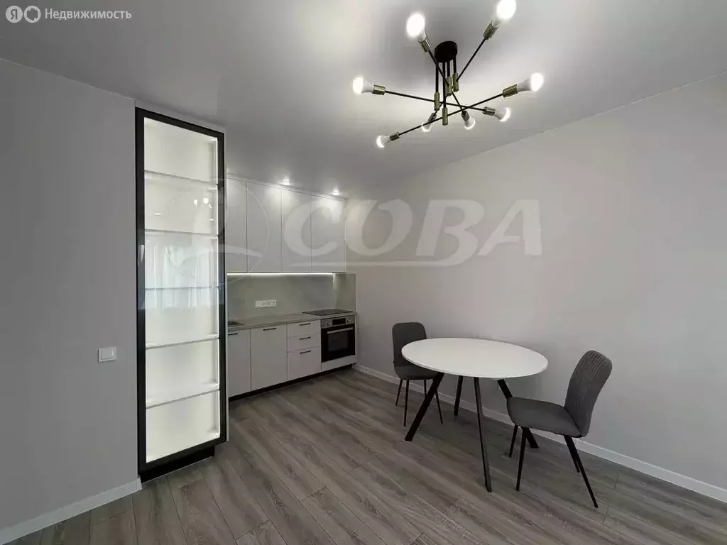 1-комнатная квартира: Тюмень, улица Эльвиры Федоровой, 3 (37.4 м) - Фото 1
