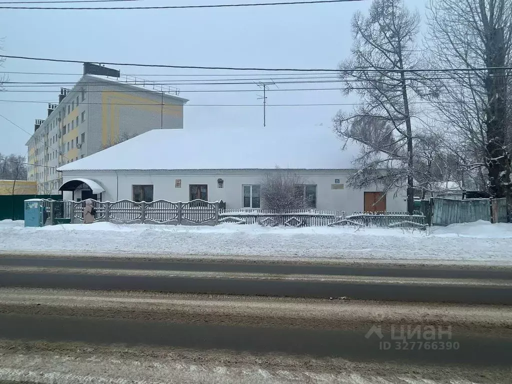 3-к кв. Брянская область, Брянск Почтовая ул., 35 (69.7 м) - Фото 1