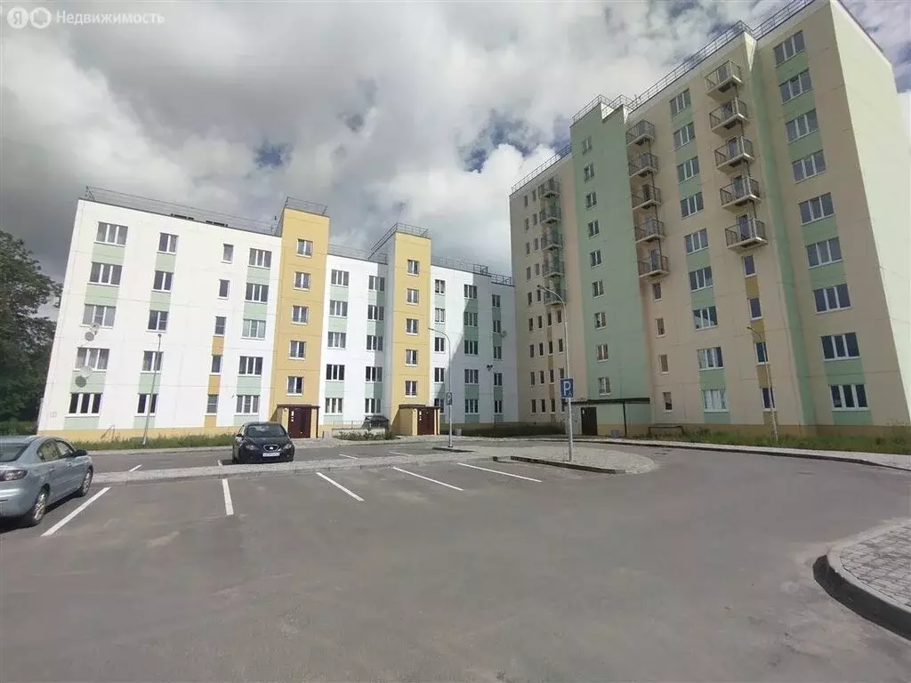 2-комнатная квартира: Ивангород, улица Федюнинского, 15 (63.9 м) - Фото 1