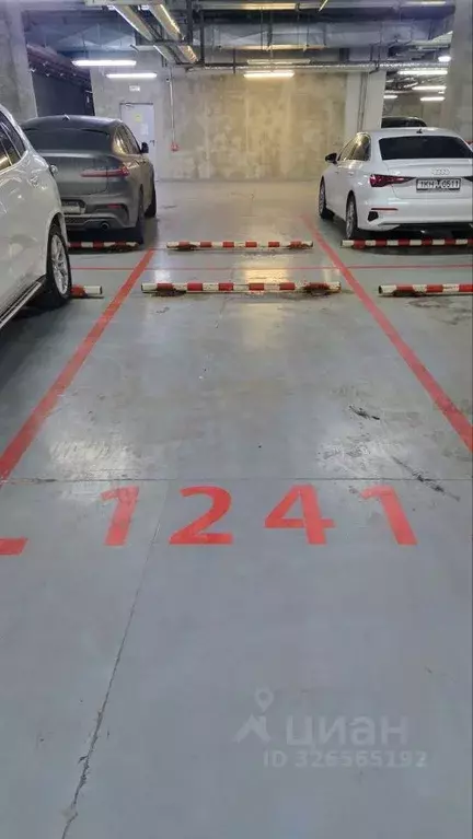 Гараж в Москва Триколор жилой комплекс (12 м) - Фото 1