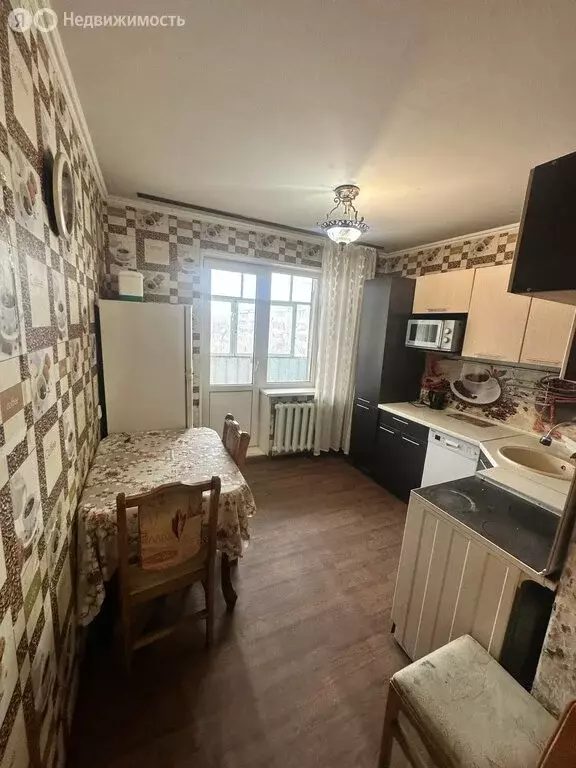 3-комнатная квартира: Уссурийск, улица Полушкина, 136 (51.9 м) - Фото 1