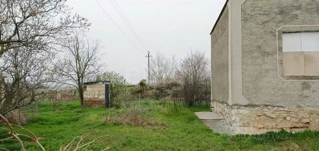 Участок в Крым, Черноморский район, Оленевское с/пос, с. Оленевка ул. ... - Фото 0