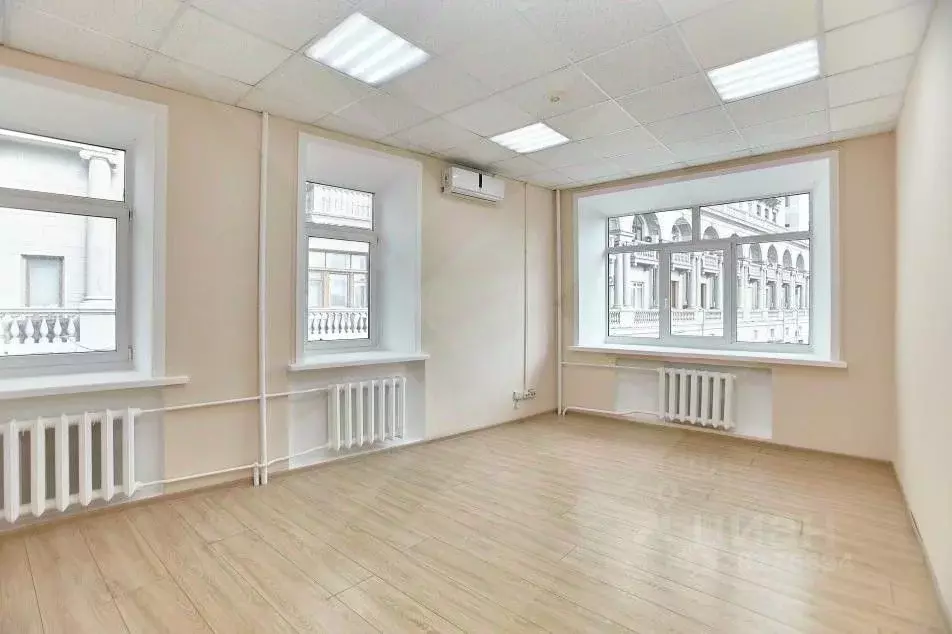 Офис в Москва Котельническая наб., 25С1 (110 м) - Фото 1