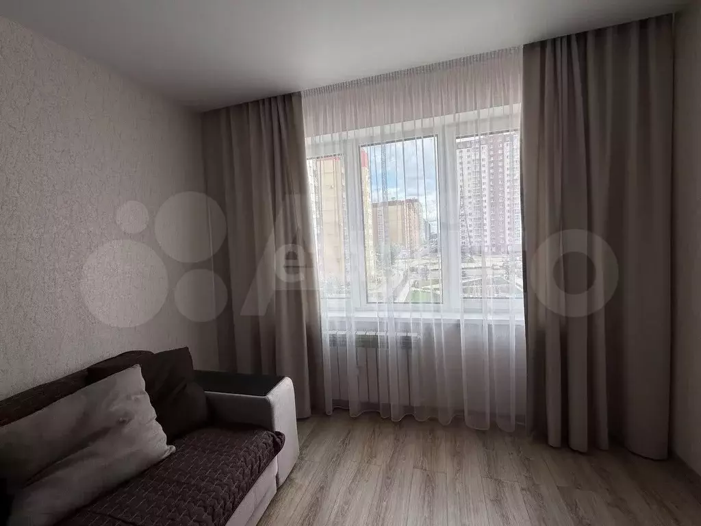 2-к. квартира, 59 м, 4/17 эт. - Фото 1