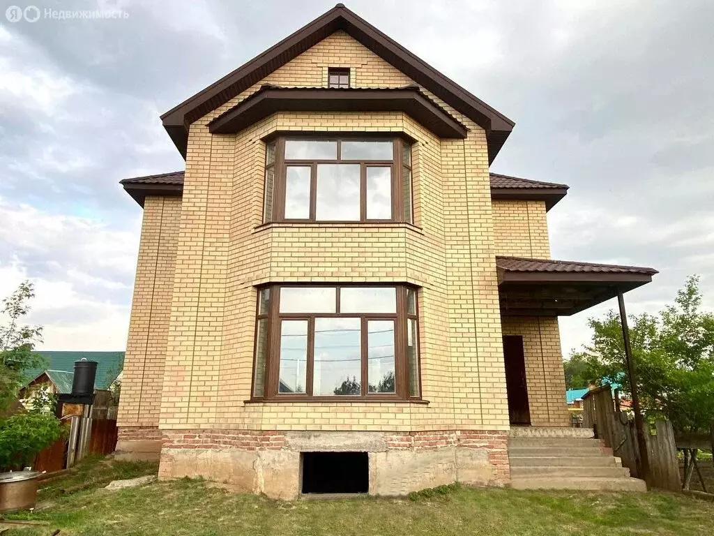 Дом в село Южный Урал, Дорожная улица, 6А (180 м) - Фото 0