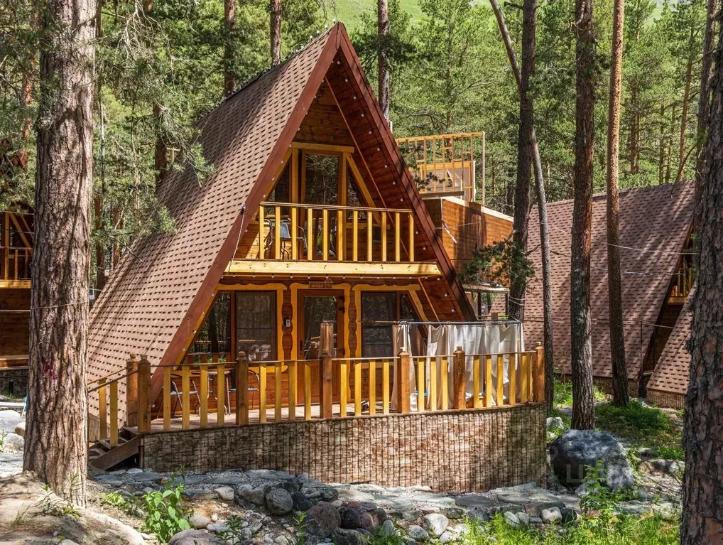 Дом в Кабардино-Балкария, Эльбрусский район, с. Терскол ул. Иткол, 9Е ... - Фото 1