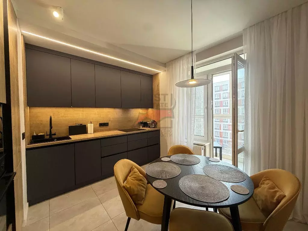 Продается 2-комнатная квартира - Фото 1