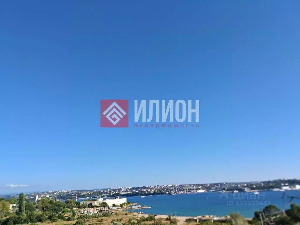 Участок в Севастополь ул. Каманина, 27 (10.0 сот.) - Фото 2
