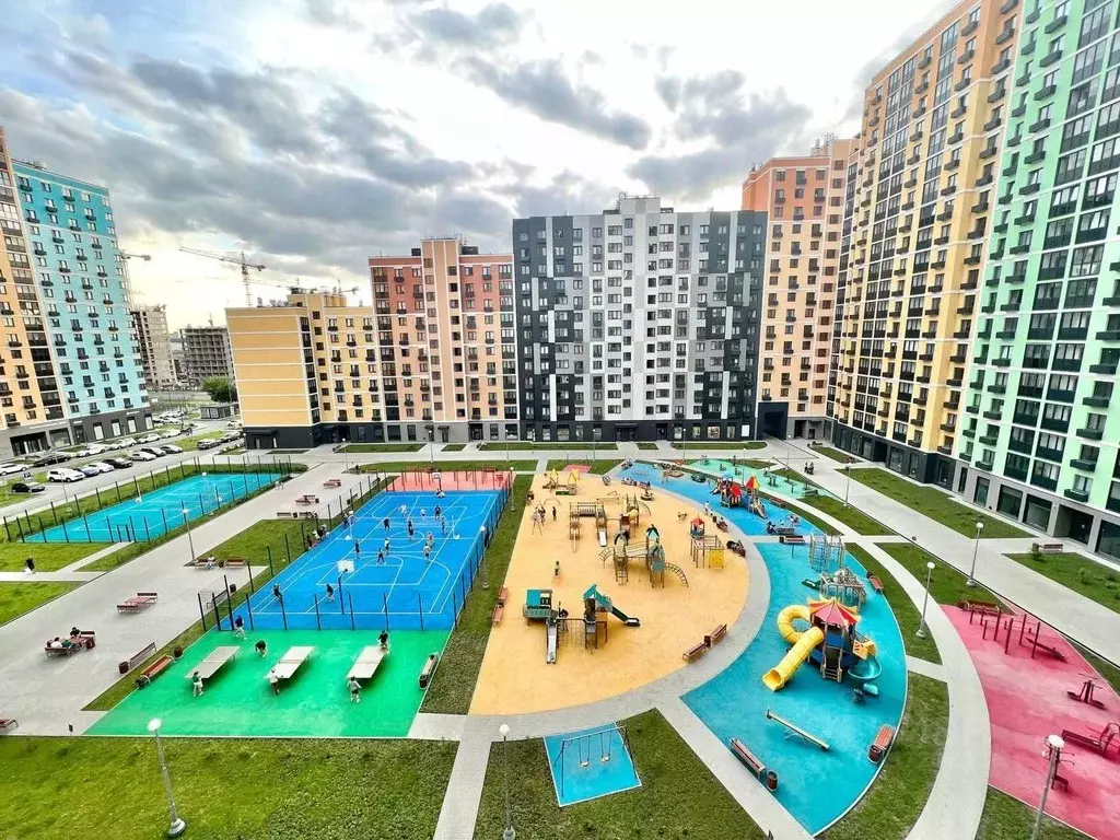 3-к кв. Москва Производственная ул., 10к2 (80.0 м) - Фото 1