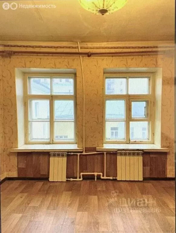 3-комнатная квартира: Санкт-Петербург, переулок Джамбула, 15 (81.1 м) - Фото 0