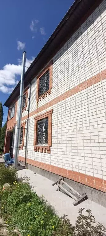 Дом в Калужская область, Калуга городской округ, с. Козлово 27 (322 м) - Фото 0