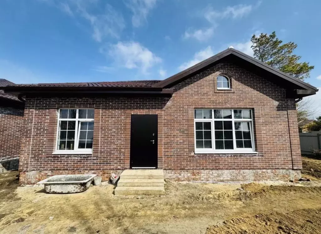 Дом в Ростовская область, Азов Азовский район, Каштановая ул. (121 м) - Фото 1