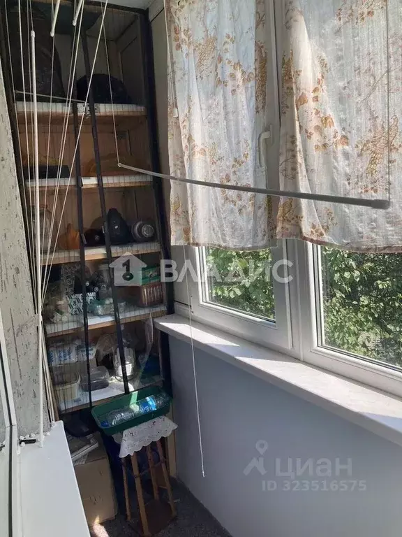 1-к кв. Белгородская область, Старый Оскол Жукова мкр, 22 (37.5 м) - Фото 2