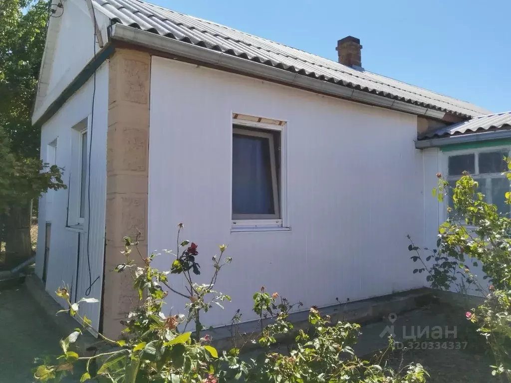 Дом в Ростовская область, Азовский район, с. Круглое Партизанский ... - Фото 1