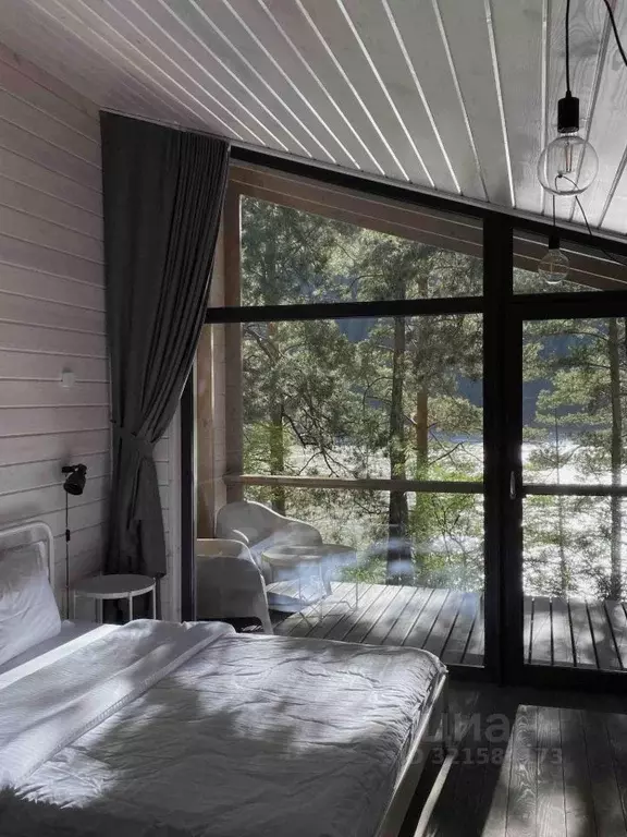 Дом в Алтай, Чемальский район, с. Чемал ул. Прикатунская, 57 (21 м) - Фото 0