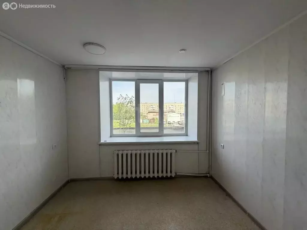 2-комнатная квартира: Ирбит, Первомайская улица, 46 (31 м) - Фото 1