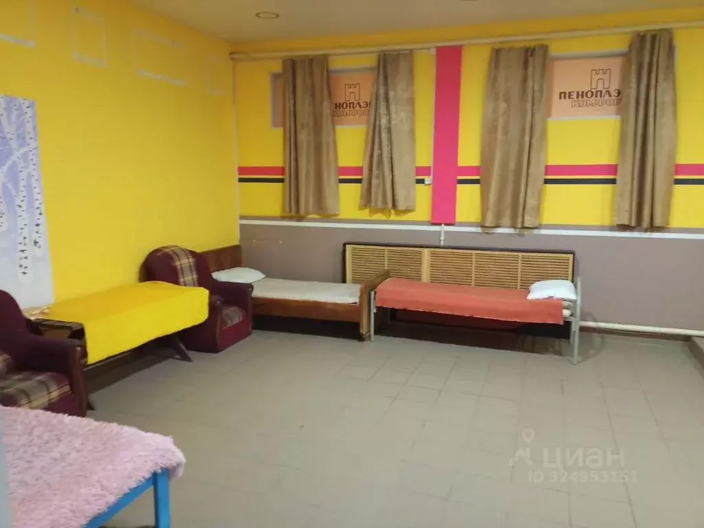 2-к кв. Тверская область, Кимры ул. Горького, 3 (100.0 м) - Фото 1