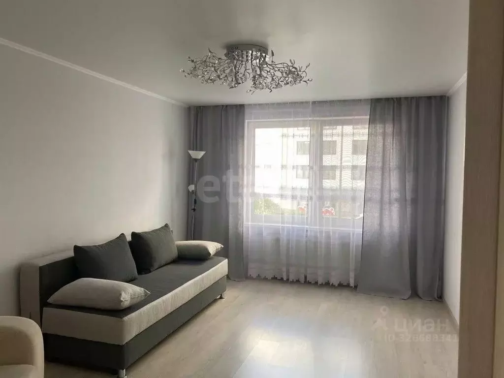 2-к кв. Тюменская область, Тюмень проезд Тихий, 4 (58.0 м) - Фото 1