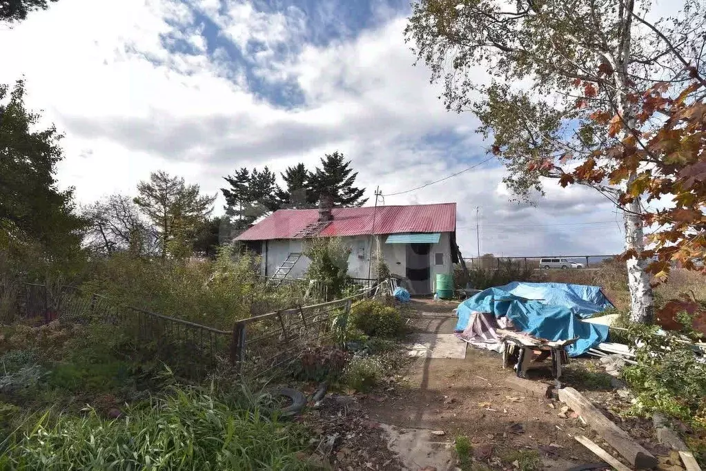 Дом в Сахалинская область, Южно-Сахалинск Вокзальная ул., 108 (37 м) - Фото 1