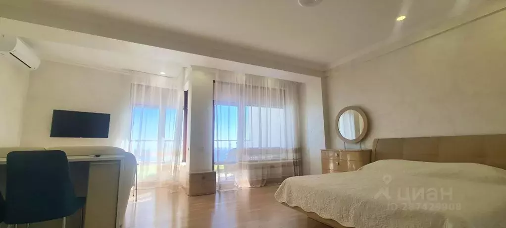 1-к кв. Крым, Ялта наб. Имени В.И. Ленина, 4 (56.0 м) - Фото 1